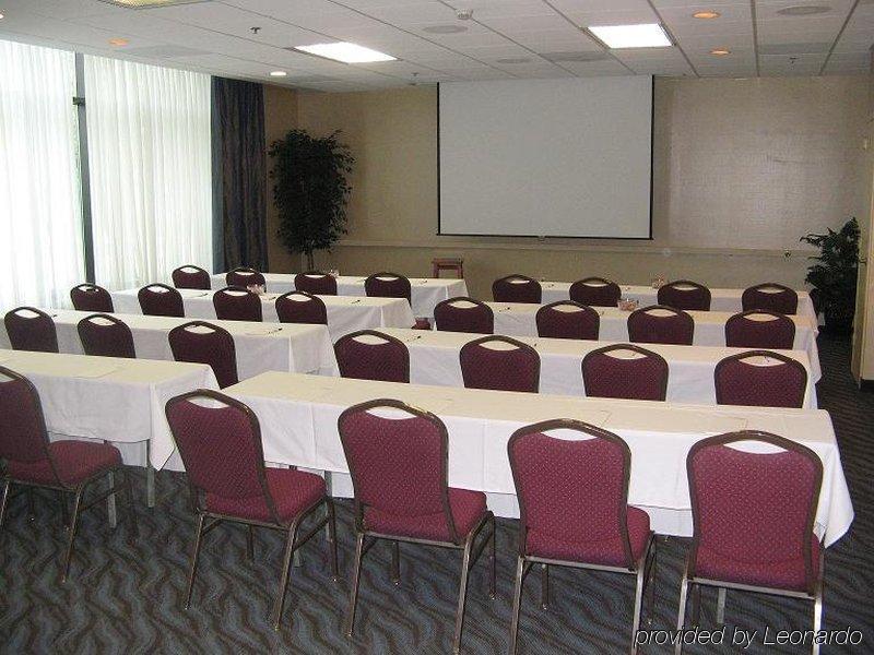 Hotel Elimwood Hotel, A Ramada By Wyndham Maryland Heights
