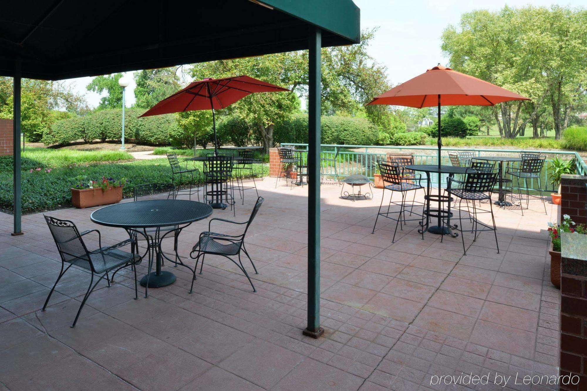 Elimwood Hotel, A Ramada By Wyndham Maryland Heights