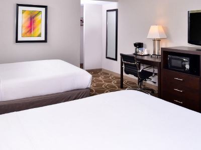 Elimwood Hotel, A Ramada By Wyndham 2* Maryland Heights