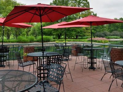 Elimwood Hotel, A Ramada By Wyndham Hotel